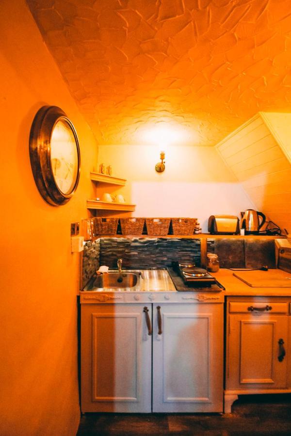 The Rookery Nook And Bronte Parsonage - Haworth Apartman Kültér fotó